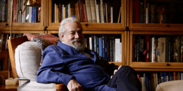 Otorgan a Gonzalo Celorio el Premio Cervantes 2025