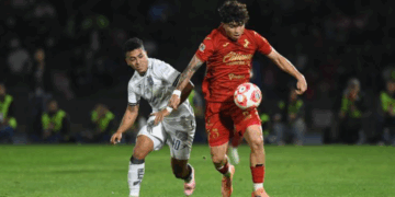 Gallos sorprenden en Juárez y mantienen viva la esperanza de Play-In