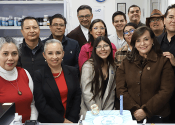 FarmaUAQ: 8 años comprometida con la salud de la población