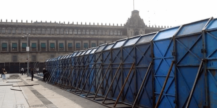 Cerco a Palacio por ‘bloque negro’  y la CNTE: Sheinbaum 