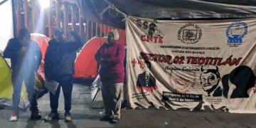 Va CNTE a casetas del Valle de México; darán paso libre