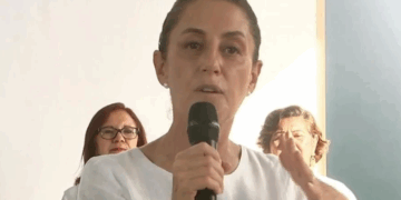 ‘Nunca hay que usar la violencia’, responde Sheinbaum ante marcha