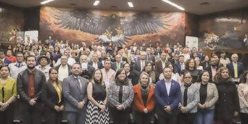 Querétaro avanza en conciliación laboral