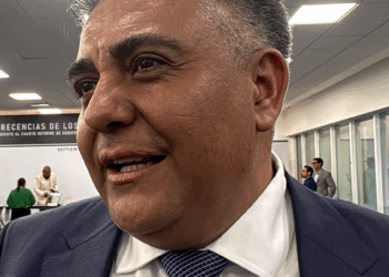 Plazas, calles y andadores libres de ambulantaje, destaca Felifer Macías