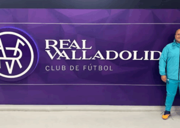 Enrique Alfaro es auxiliar técnico del Valladolid en España