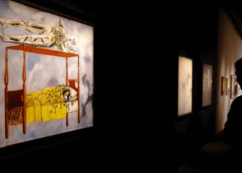 Cuadro de Frida rompe récord: es la obra más cara de una mujer