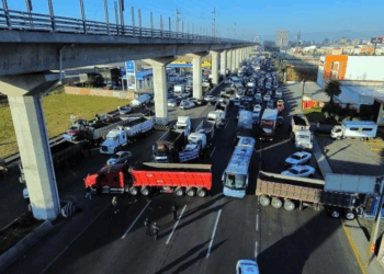 Toman transportistas y agro carreteras del País