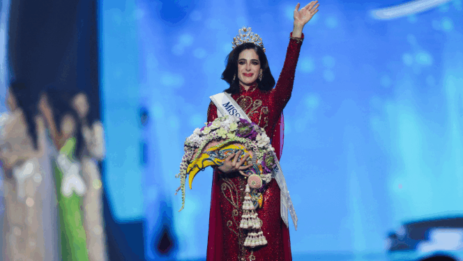 Califica Sheinbaum de ridículas críticas por Miss Universo