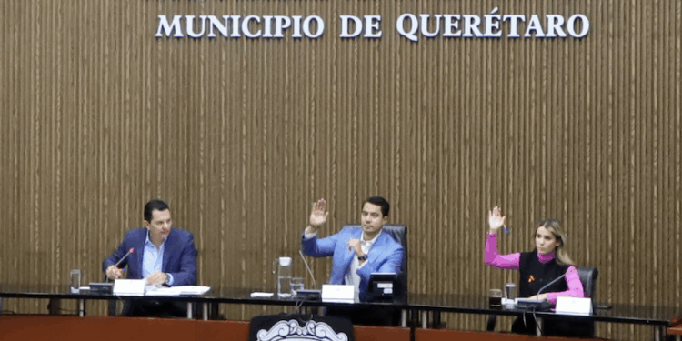 Respalda Kuri acciones de Claudia Sheinbaum