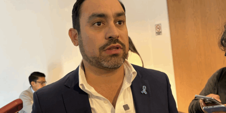 Llama a cumplir con el pago de aguinaldos