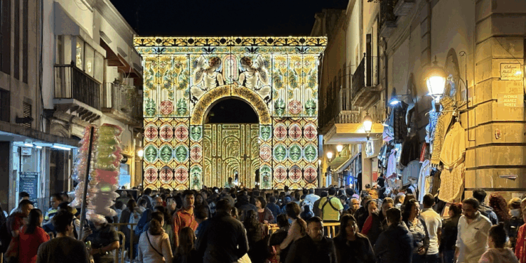 Llama a cumplir con el pago de aguinaldos