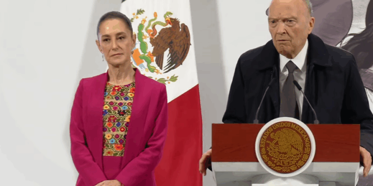 Revisa Presidenta salida de Gertz, a petición del Senado