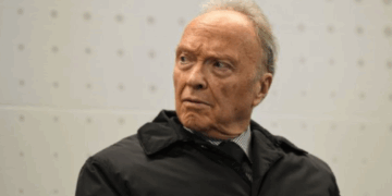 Renuncia Gertz a la FGR; será Embajador en Alemania