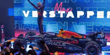Verstappen gana el GP de Qatar