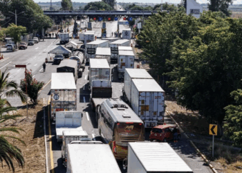 Clausuran seis eventos por incumplimiento