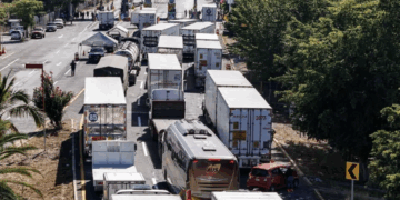 Clausuran seis eventos por incumplimiento