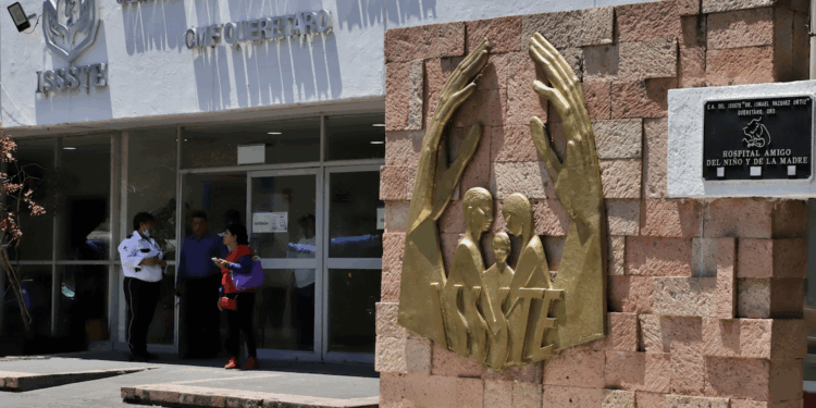 Rodrigo Monsalvo fortalece modelo de salud mental con más de 67 mil beneficiarios