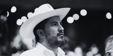 Condena total aquí contra ejecución del alcalde de Uruapan