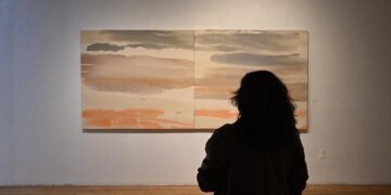 Las obras de 35 artistas de la acuarela llegan al CEART en Variaciones Líquidas