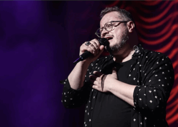 Debuta CFUAQ en el Teatro Esperanza Iris