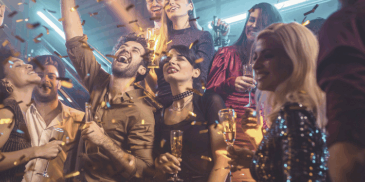 Cámaras y lectores biométricos son para establecimientos que cierran a las 3:00 am