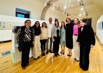 Las obras de 35 artistas de la acuarela llegan al CEART en Variaciones Líquidas