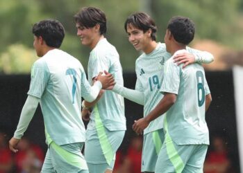 Génova y Johan Vásquez logran su primer triunfo