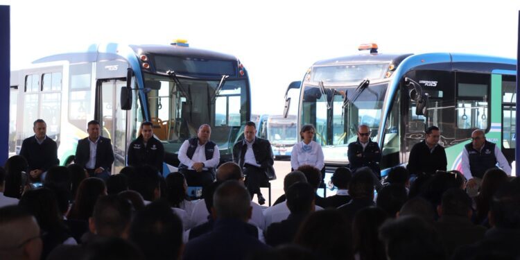 Qrobús contará con 150 “guardianes” para mejorar atención y orden en el transporte público