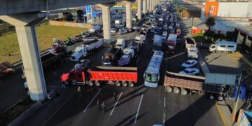 Monreal espera ajustes a la iniciativa de aguas