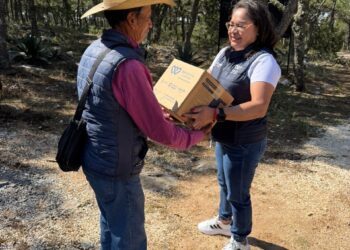 Garantiza Monsalvo alimentos a adultos mayores