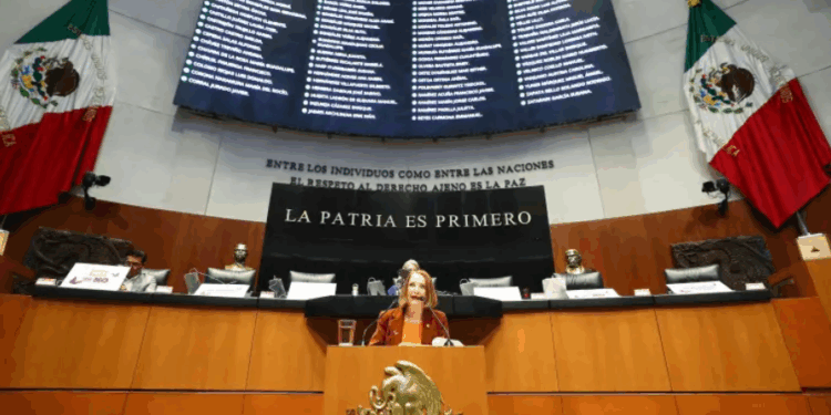 Define Senado lista de 10 candidatos a FGR que enviará a Sheinbaum