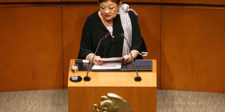 Confirma Senado a Ernestina Godoy en FGR