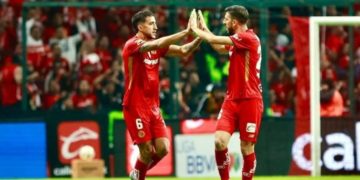 Toluca sufre rebelión de Rayados, pero avanza a la Final