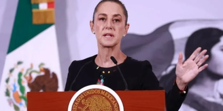 Trump no está informado, dice Sheinbaum sobre manejo de agua sucia