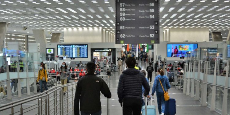 AICM refuerza vigilancia sanitaria por influenza A(H3N2)