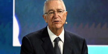 Cobrará SAT 51 mil mdp a Grupo Salinas en enero