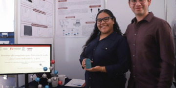 Estudiantes de la UAQ desarrollan dispositivo para monitorear la gota