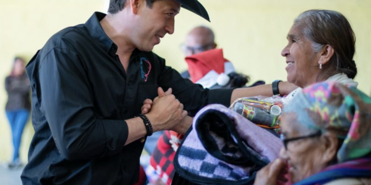 Garantiza Monsalvo alimentos a adultos mayores