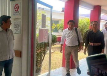 Visita Sheinbaum a heridos por descarrilamiento del Tren del Istmo