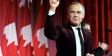 Antimonopolio de Italia multa a Apple