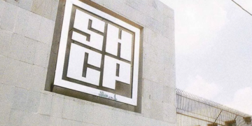 Estiman caída de deuda pública a 16.6%