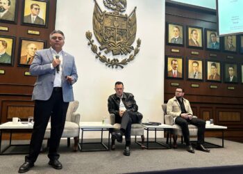 PROYECTA FINANZAS 64, 617 MDP