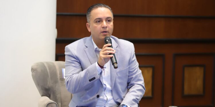 Cierra la Feria Ganadera con 373 mil asistentes y saldo blanco