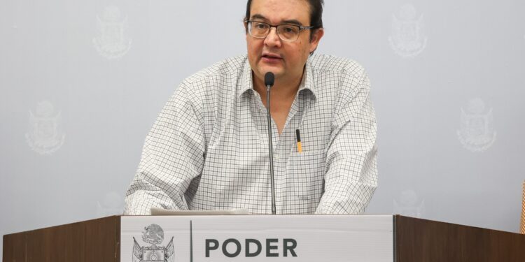 Pide Memo Vega a Morena dejar de simular