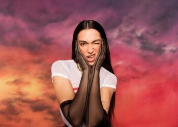 Conmueve a Shakira cover de “Antología”