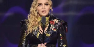 Carga Madonna contra Trump