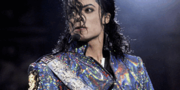 Conmueve a Shakira cover de “Antología”