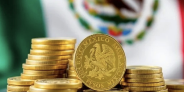 Anticipan baje dólar a 18 pesos en 2026