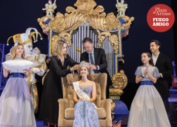 Reina de las Fiestas de Navidad 2025