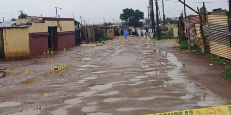 Tiroteo en bar de Johannesburgo: 9 muertos